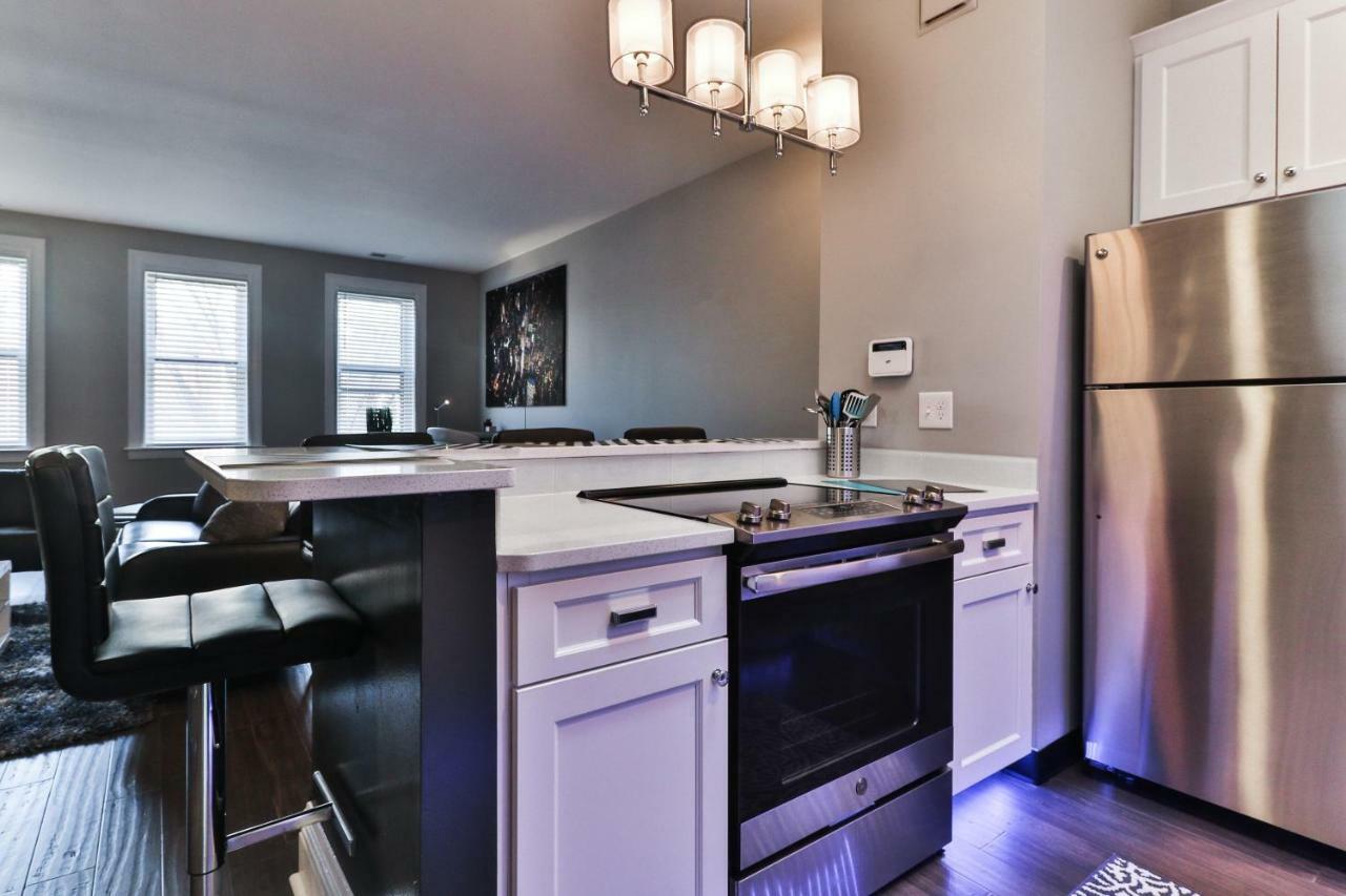 Luxury Apt W/ Spectrum Mood Lighting - Historic Cherokee Street Antique Row 메릴랜드하이츠 외부 사진